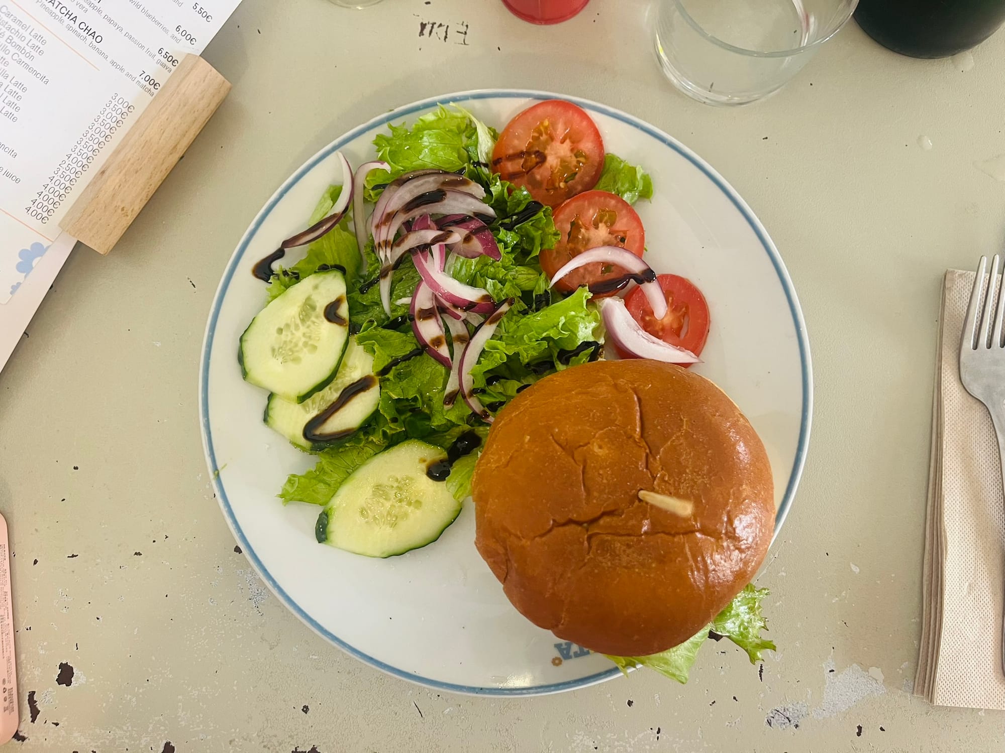 hamburger with salad