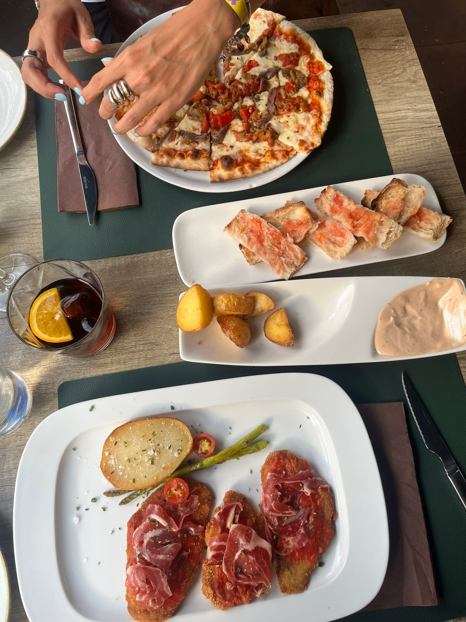 Shopping & Food in Barcelona: Hidden Gems & Local Finds