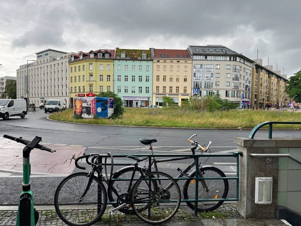 b12 Berlin Festival for Contemporary Dance: Week 1 Diary