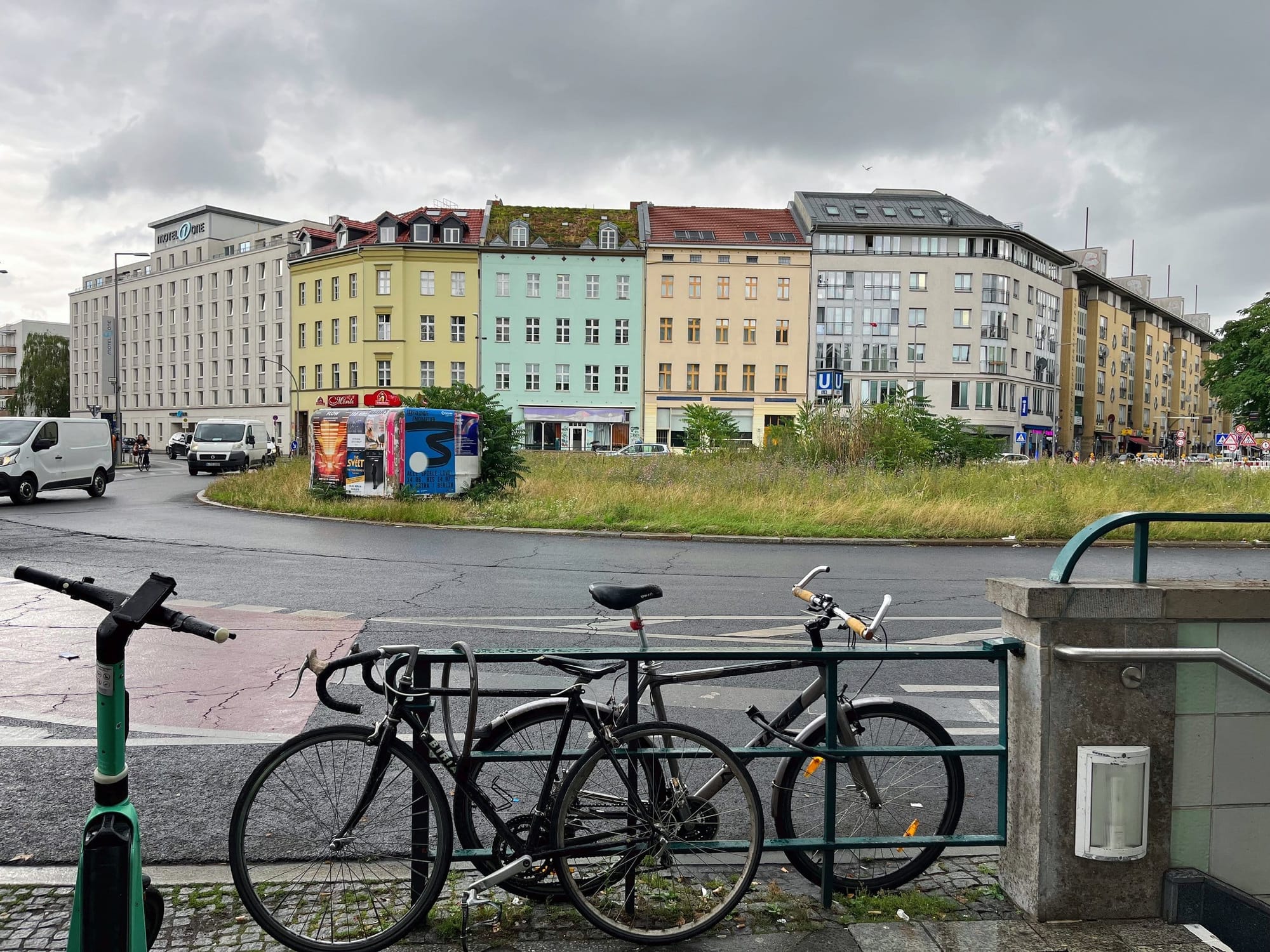 b12 Berlin Festival for Contemporary Dance: Week 1 Diary