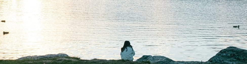 The World at Your Desk: A Guide to Becoming a Successful Digital Nomad