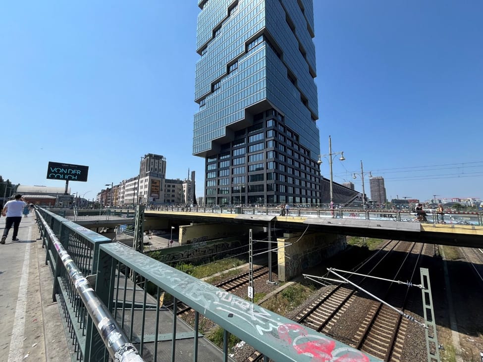 The Guide to Attending b12 Berlin Festival for Contemporary Dance & Performance Art (2024)